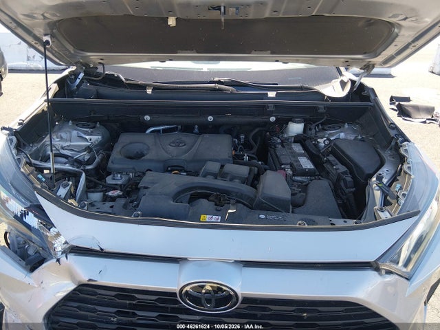 46261624 :رقم المزاد ، 2T3G1RFV3NW313081 vin ، 2022 Toyota Rav4 Le مزاد بيع