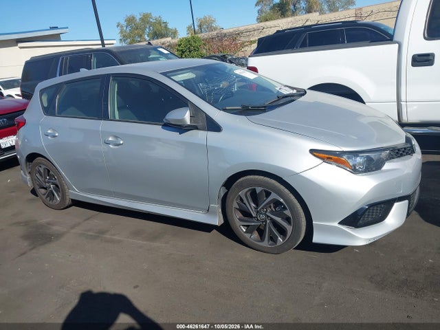 46261647 :رقم المزاد ، JTNKARJE5JJ568966 vin ، 2018 Toyota Corolla Im مزاد بيع