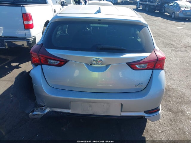 46261647 :رقم المزاد ، JTNKARJE5JJ568966 vin ، 2018 Toyota Corolla Im مزاد بيع