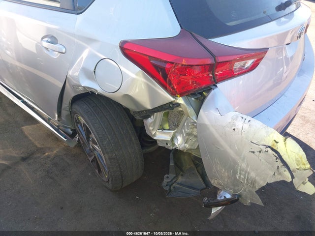 46261647 :رقم المزاد ، JTNKARJE5JJ568966 vin ، 2018 Toyota Corolla Im مزاد بيع