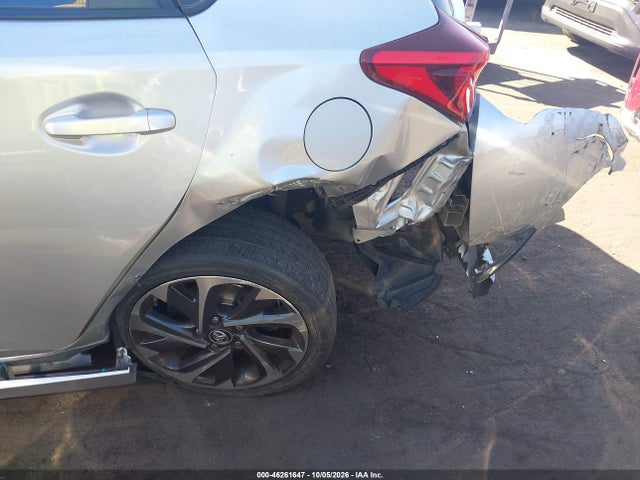 46261647 :رقم المزاد ، JTNKARJE5JJ568966 vin ، 2018 Toyota Corolla Im مزاد بيع