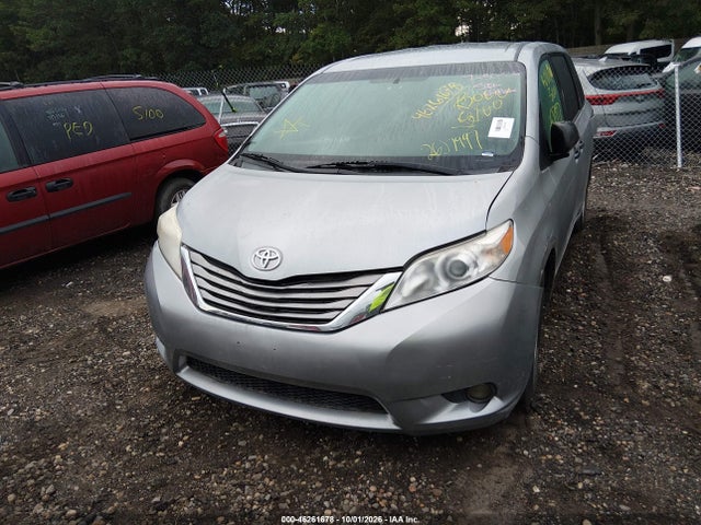 46261678 :رقم المزاد ، 5TDZK3DC4GS713126 vin ، 2016 Toyota Sienna L 7 Passenger مزاد بيع