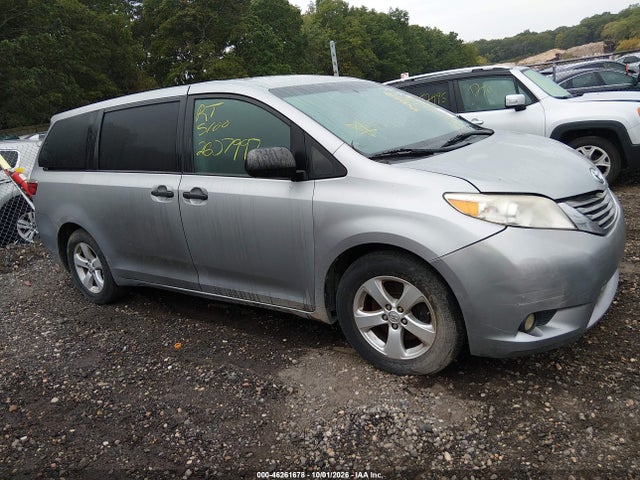 46261678 :رقم المزاد ، 5TDZK3DC4GS713126 vin ، 2016 Toyota Sienna L 7 Passenger مزاد بيع