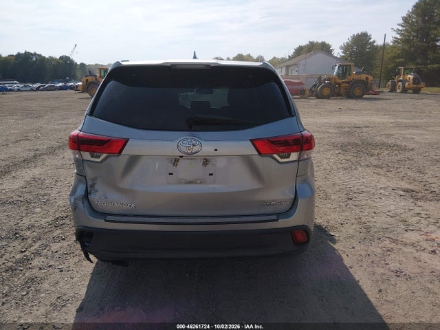 2017 Toyota Highlander Xle მანქანა იყიდება აუქციონზე, vin: 5TDJZRFH3HS390631, აუქციონის ნომერი: 46261724