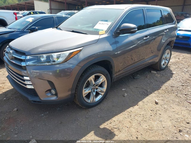 Продажа на аукционе авто 2017 Toyota Highlander Limited, vin: 5TDYZRFH7HS210436, номер лота: 46261776