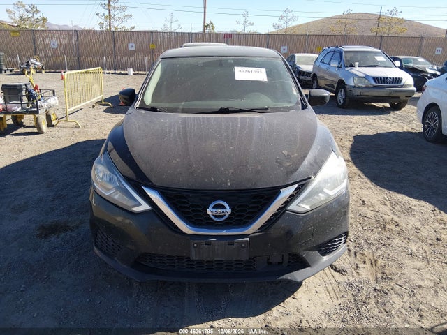 46261795 :رقم المزاد ، 3N1AB7AP9JY208262 vin ، 2018 Nissan Sentra S مزاد بيع