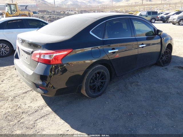 46261795 :رقم المزاد ، 3N1AB7AP9JY208262 vin ، 2018 Nissan Sentra S مزاد بيع