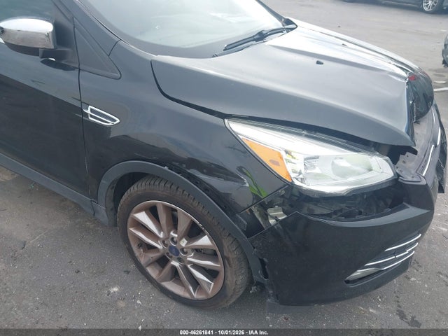 46261841 :رقم المزاد ، 1FMCU9GX6FUB20150 vin ، 2015 Ford Escape Se مزاد بيع