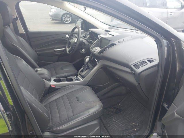 46261841 :رقم المزاد ، 1FMCU9GX6FUB20150 vin ، 2015 Ford Escape Se مزاد بيع