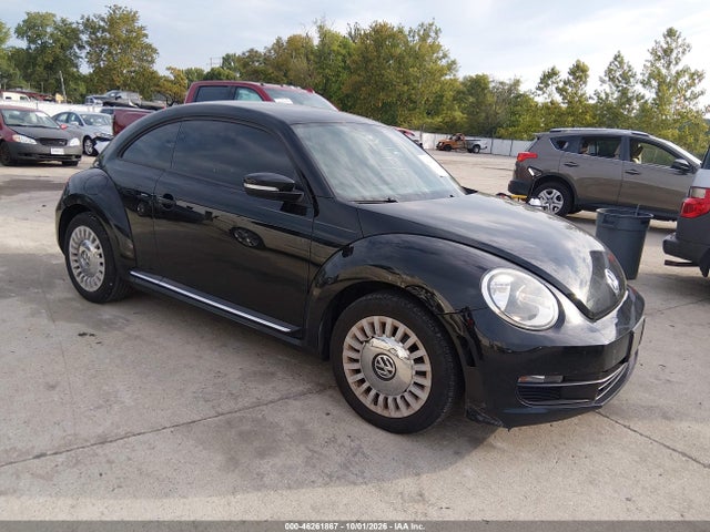 46261867 :رقم المزاد ، 3VWH17ATXEM640431 vin ، 2014 Volkswagen Beetle 1.8t مزاد بيع