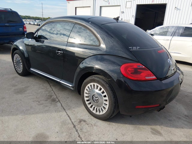 46261867 :رقم المزاد ، 3VWH17ATXEM640431 vin ، 2014 Volkswagen Beetle 1.8t مزاد بيع