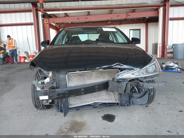 Продажа на аукционе авто 2019 Hyundai Elantra Se, vin: 5NPD74LFXKH435165, номер лота: 46261901