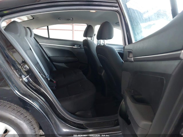 Продажа на аукционе авто 2019 Hyundai Elantra Se, vin: 5NPD74LFXKH435165, номер лота: 46261901