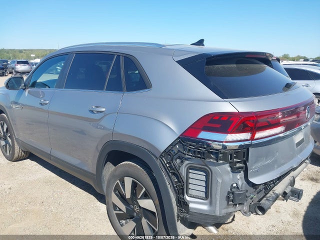 2026 Volkswagen Atlas Cross Sport Se With Technology მანქანა იყიდება აუქციონზე, vin: 1V2HC2CA3TC217814, აუქციონის ნომერი: 46261929