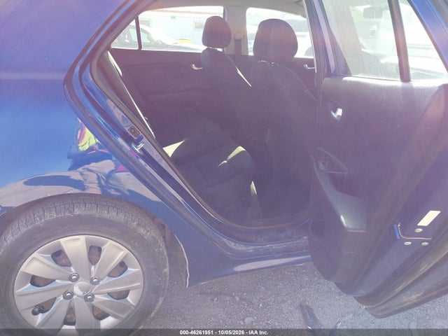 3KPA25AB1KE175475 KIA Rio 5-door S