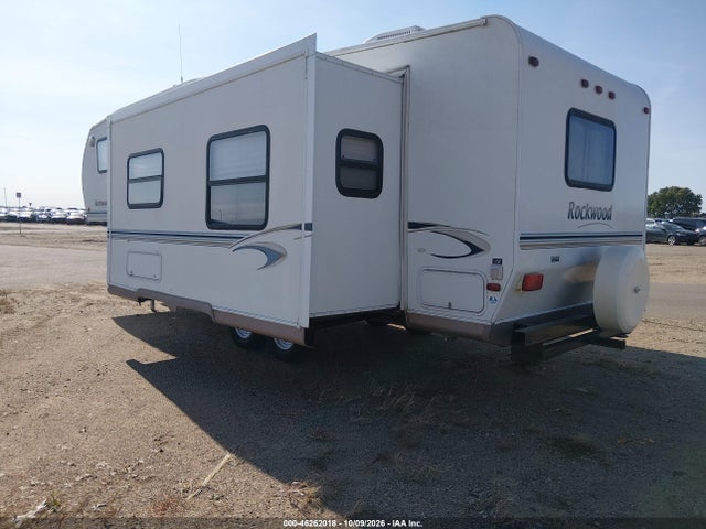 2004 Forest River Rockwood მანქანა იყიდება აუქციონზე, vin: 4X4FRLD274D801286, აუქციონის ნომერი: 46262018