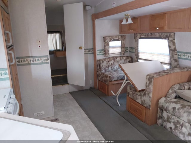 2004 Forest River Rockwood მანქანა იყიდება აუქციონზე, vin: 4X4FRLD274D801286, აუქციონის ნომერი: 46262018