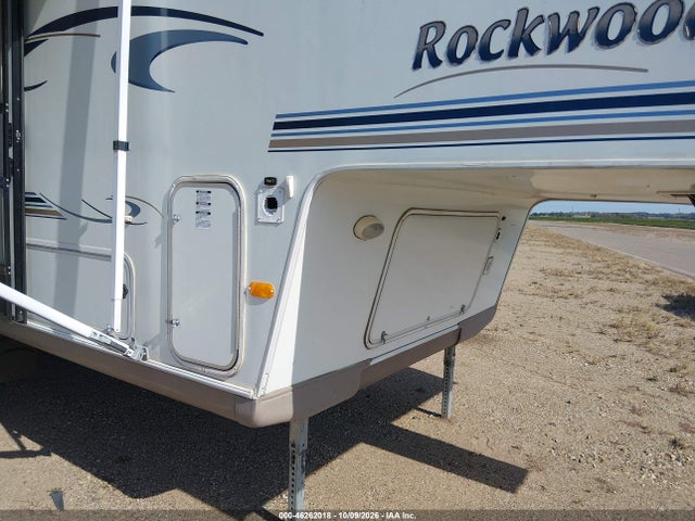 2004 Forest River Rockwood მანქანა იყიდება აუქციონზე, vin: 4X4FRLD274D801286, აუქციონის ნომერი: 46262018