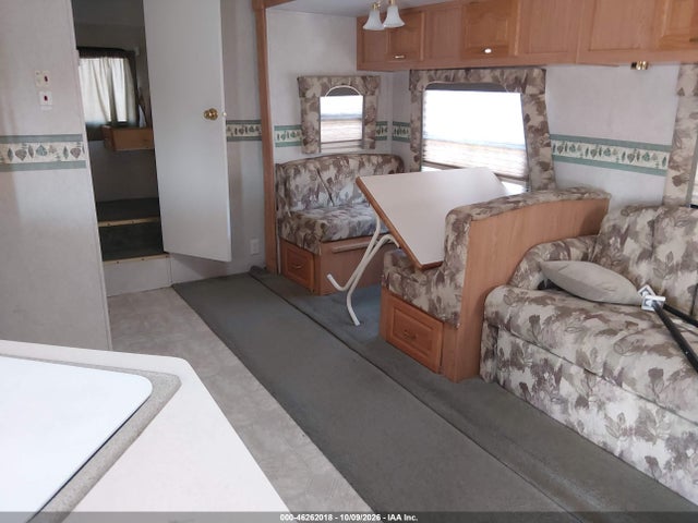 2004 Forest River Rockwood მანქანა იყიდება აუქციონზე, vin: 4X4FRLD274D801286, აუქციონის ნომერი: 46262018
