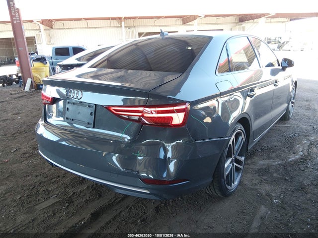 46262050 :رقم المزاد ، WAUAUGFF5H1054295 vin ، 2017 Audi A3 2.0t Premium مزاد بيع