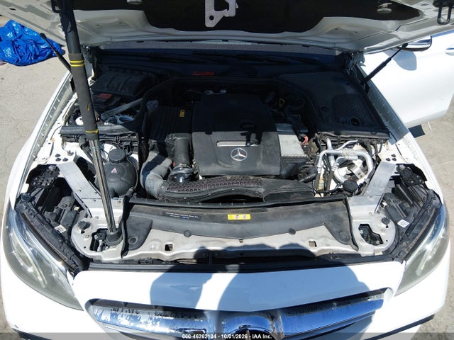 2018 Mercedes-benz E 300 მანქანა იყიდება აუქციონზე, vin: WDDZF4JB8JA390649, აუქციონის ნომერი: 46262104