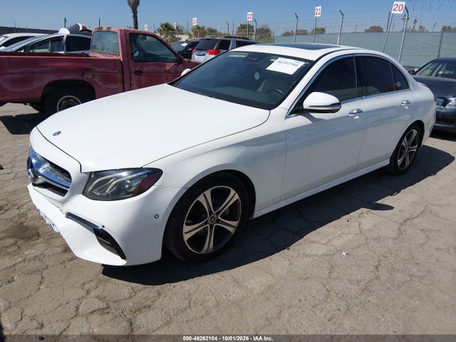 2018 Mercedes-benz E 300 მანქანა იყიდება აუქციონზე, vin: WDDZF4JB8JA390649, აუქციონის ნომერი: 46262104
