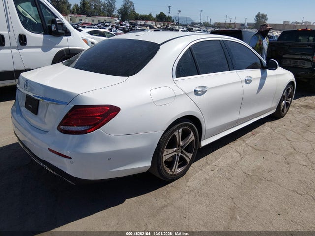2018 Mercedes-benz E 300 მანქანა იყიდება აუქციონზე, vin: WDDZF4JB8JA390649, აუქციონის ნომერი: 46262104