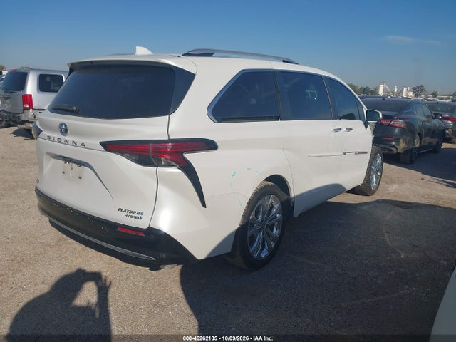 Продаж на аукціоні авто 2024 Toyota Sienna Platinum, vin: 5TDERKEC0RS194551, номер лоту: 46262105