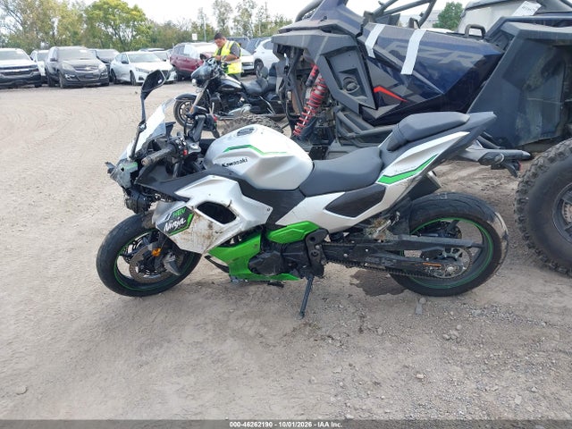 Kawasaki Cx500 2024 ML5CXGA16RDA04209 Image 13