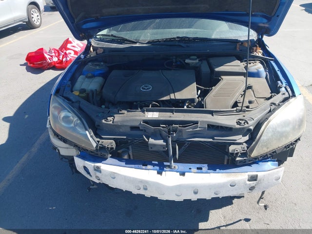 46262241 :رقم المزاد ، JM1BK143341147720 vin ، 2004 Mazda Mazda3 S مزاد بيع