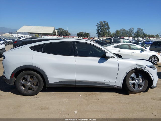 46262250 :رقم المزاد ، 3FMTK1RM9NMA39754 vin ، 2022 Ford Mustang Mach-e Select مزاد بيع