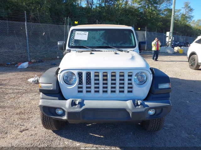 1C4HJXDG6KW677506 Jeep Wrangler Unlimited Sport S 4x4