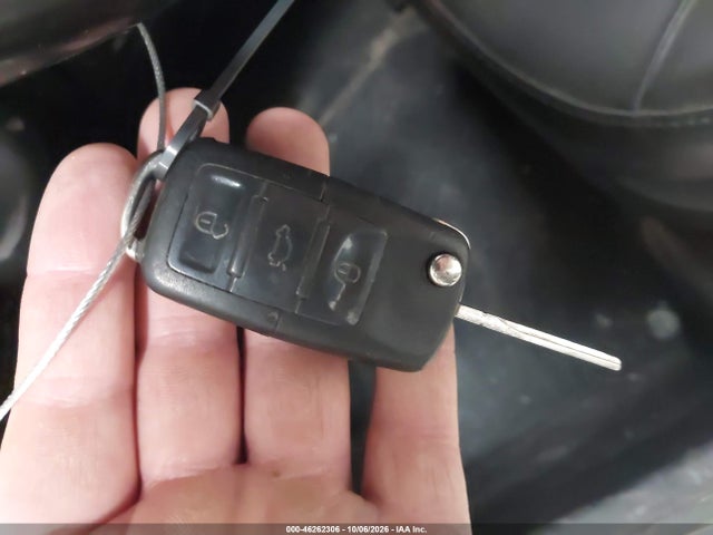 46262306 :رقم المزاد ، 3VWRG31Y09M410328 vin ، 2009 Volkswagen New Beetle 2.5l مزاد بيع