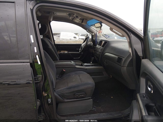 46262341 :رقم المزاد ، 5N1AA0NC2FN603379 vin ، 2015 Nissan Armada Platinum/sl/sv مزاد بيع