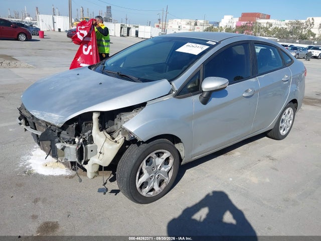 Продажа на аукционе авто 2013 Ford Fiesta Se, vin: 3FADP4BJ0DM194807, номер лота: 46262371