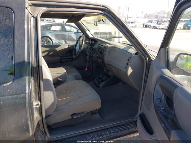 2001 Ford Ranger Edge/xl/xlt მანქანა იყიდება აუქციონზე, vin: 1FTYR14U91PA36984, აუქციონის ნომერი: 46262408