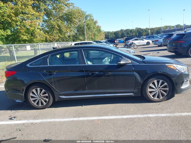 2016 Hyundai Sonata Sport მანქანა იყიდება აუქციონზე, vin: 5NPE34AF2GH275468, აუქციონის ნომერი: 46262409