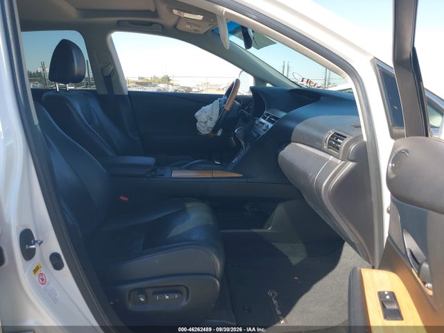 46262489 :رقم المزاد ، 2T2BC1BA4FC004932 vin ، 2015 Lexus Rx 450h مزاد بيع