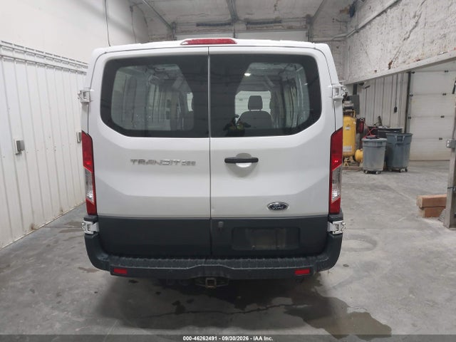 Ford Transit-250 2017 1FTYR1ZM3HKB35994 Image 16