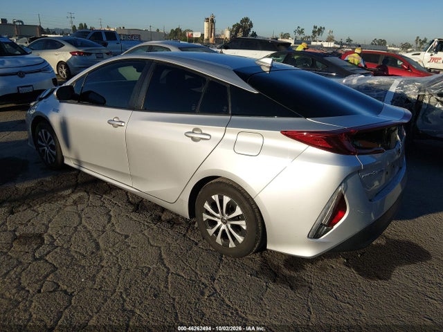 JTDKAMFP0M3188783 Toyota Prius Prime Le
