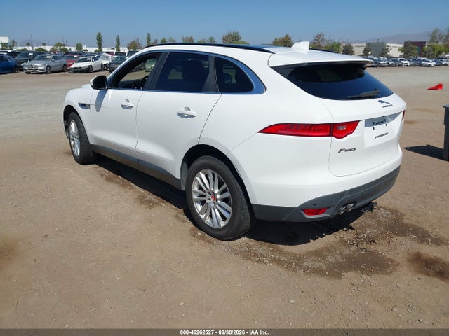 Jaguar F-pace 20d Prestige 2017 SADCK2BN4HA092705 Image 3