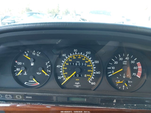 1984 Mercedes-benz 380 Se მანქანა იყიდება აუქციონზე, vin: WDBCA32A6EA067221, აუქციონის ნომერი: 46262572