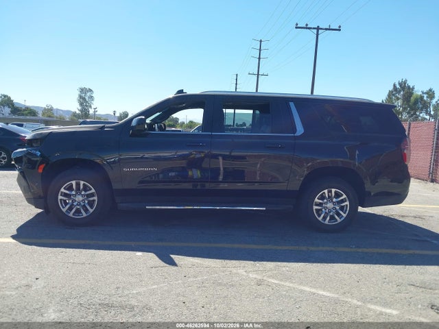 Продаж на аукціоні авто 2022 Chevrolet Suburban 2wd Lt, vin: 1GNSCCKD4NR352624, номер лоту: 46262594