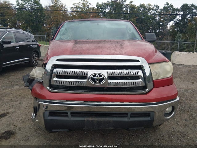 Продажа на аукционе авто 2011 Toyota Tundra Grade 5.7l V8, vin: 5TFUW5F1XBX180529, номер лота: 46262694