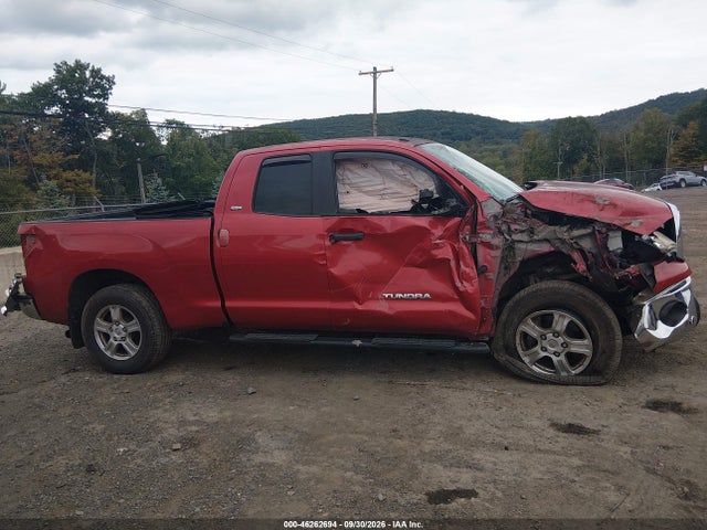 Продажа на аукционе авто 2011 Toyota Tundra Grade 5.7l V8, vin: 5TFUW5F1XBX180529, номер лота: 46262694