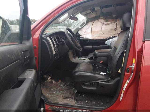Продажа на аукционе авто 2011 Toyota Tundra Grade 5.7l V8, vin: 5TFUW5F1XBX180529, номер лота: 46262694