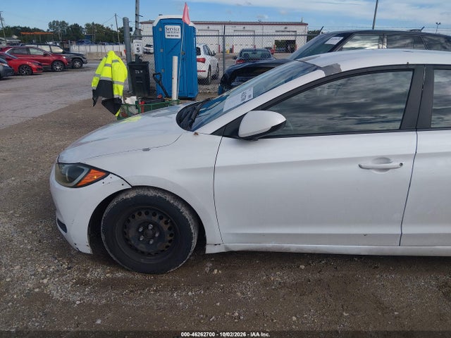 Продажа на аукционе авто 2017 Hyundai Elantra Se, vin: 5NPD74LF7HH198823, номер лота: 46262700
