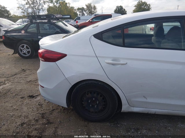Продажа на аукционе авто 2017 Hyundai Elantra Se, vin: 5NPD74LF7HH198823, номер лота: 46262700