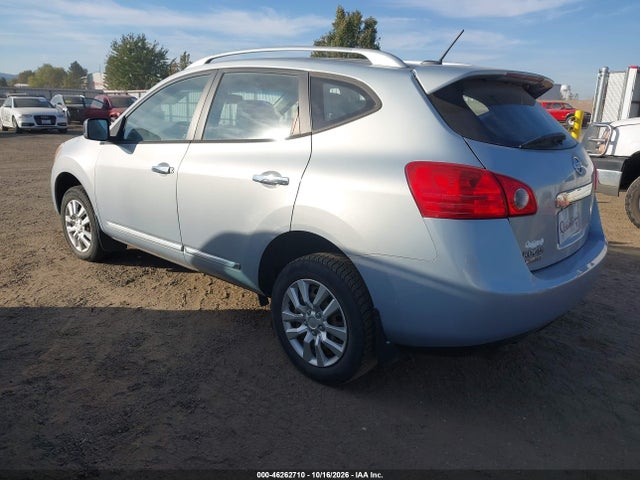 JN8AS5MV5EW204710 Nissan Rogue Select S