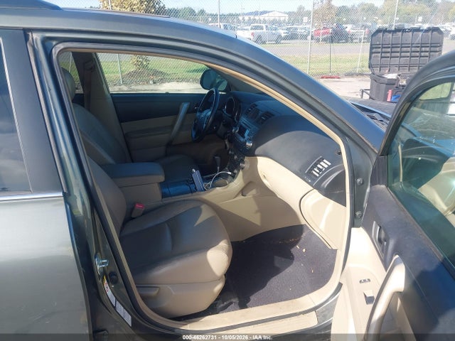 46262731 :رقم المزاد ، 5TDBK3EH0CS173716 vin ، 2012 Toyota Highlander Se V6 مزاد بيع